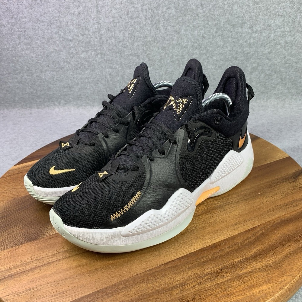 Nike Men's Black and Orange Athletic Shoes